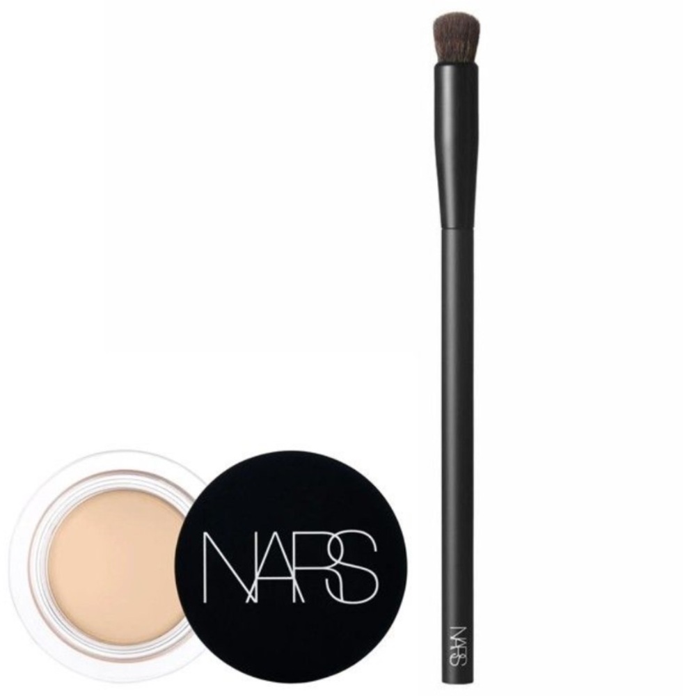 NARS Concealer Brush - Picture 12 of 15